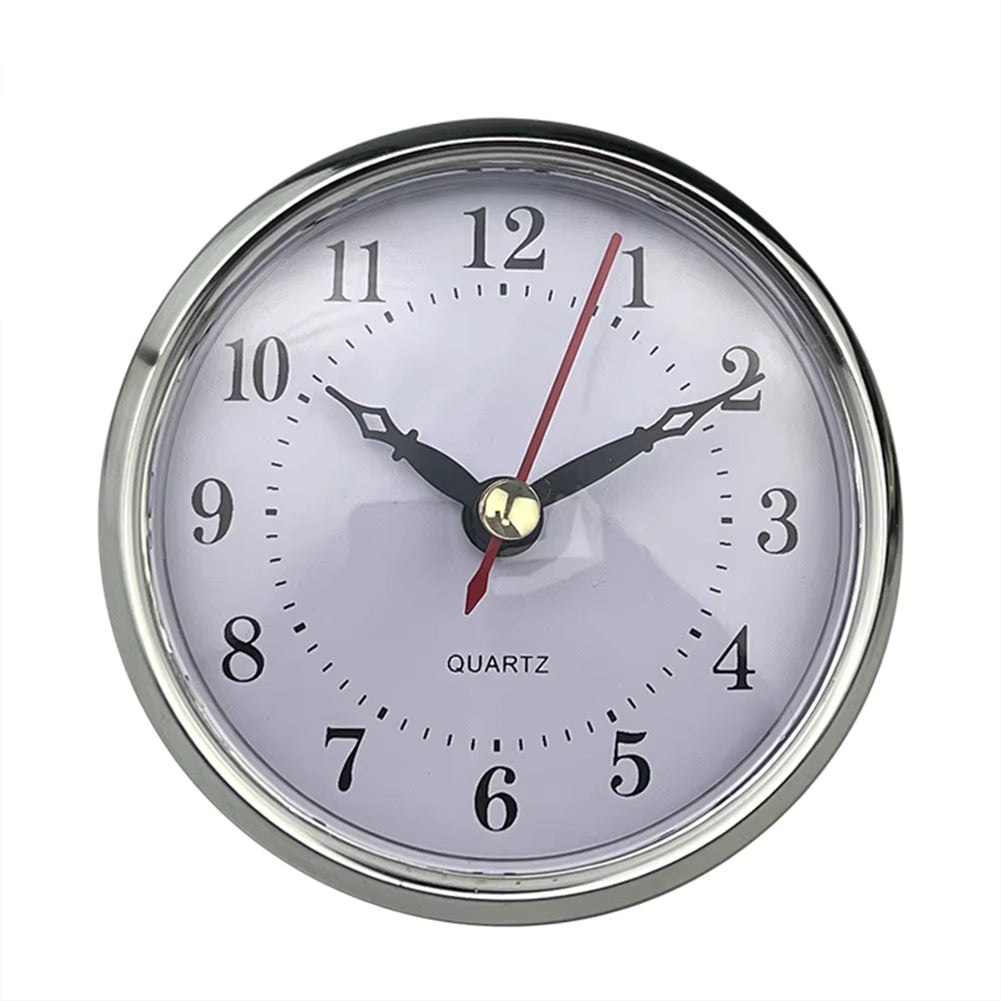 Reloj de Pared Plateado – Esfera Blanca con Números Romanos